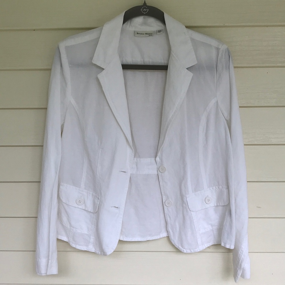 Great Little Jacket - Picture 3 of 6